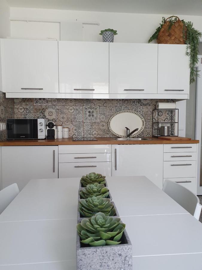 Mandara Wellnes Apartmanok Siófok Exterior foto